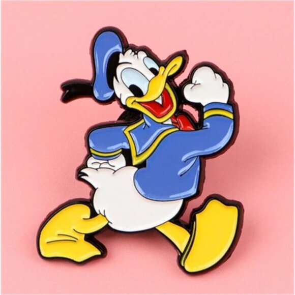 Disney | Jewelry | Disney Donald Duck Running Trading Pin Brandnew So ...